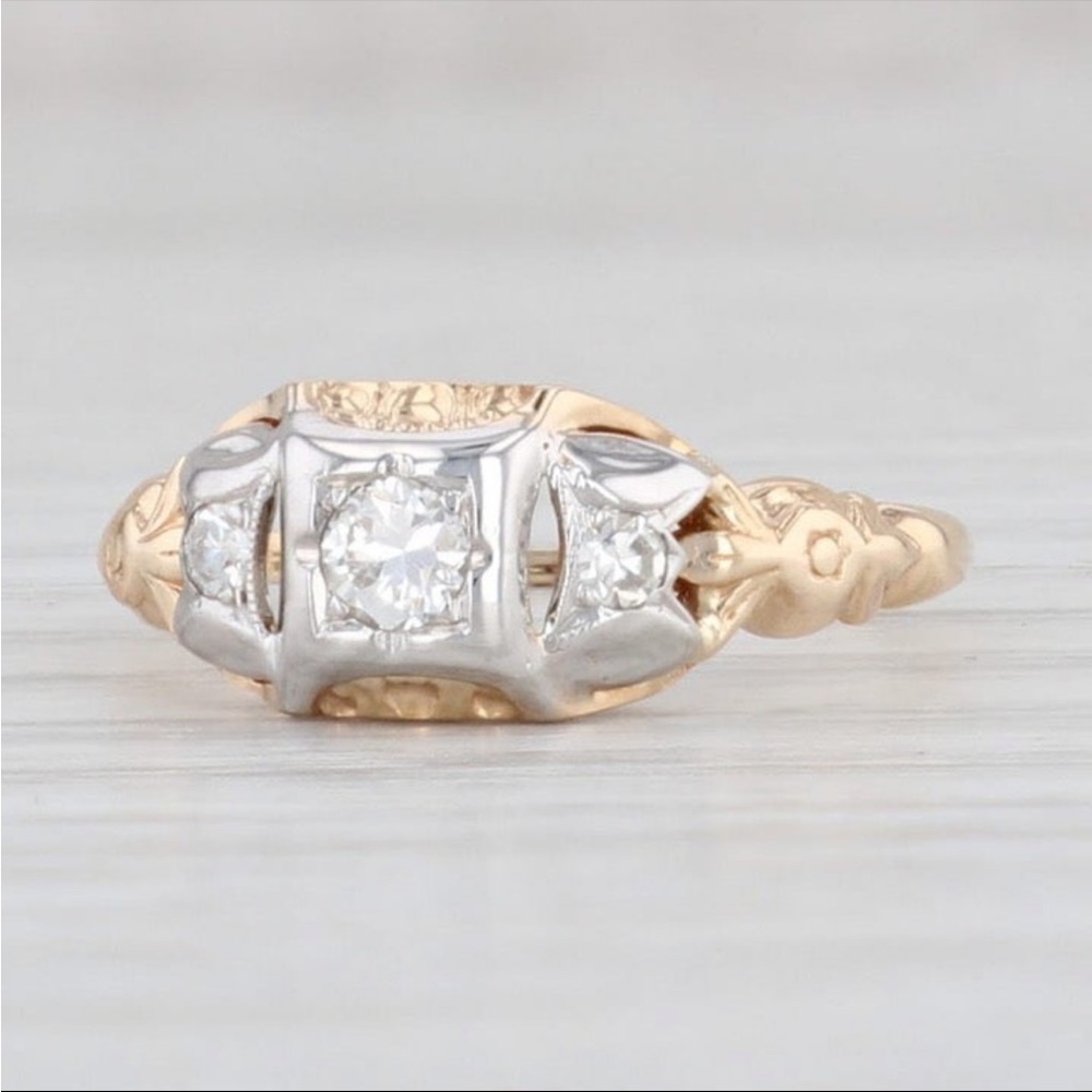 Jabel art deco vintage diamond ring 14 kt. Size 5.5
